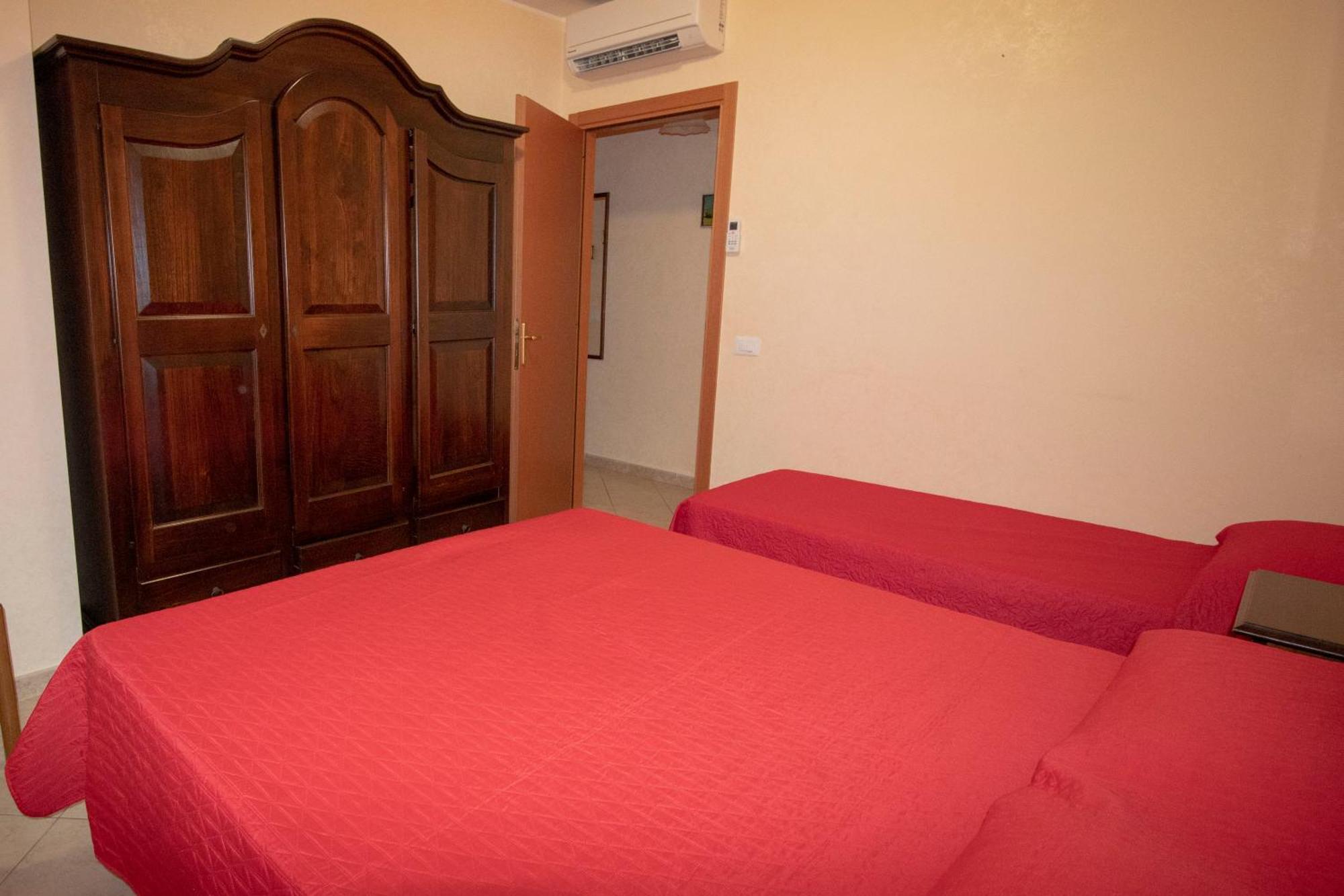 Case Vacanza Cristina Site In Antico Baglio E In Via Abruzzi N 161 San Vito Lo Capo Exteriér fotografie