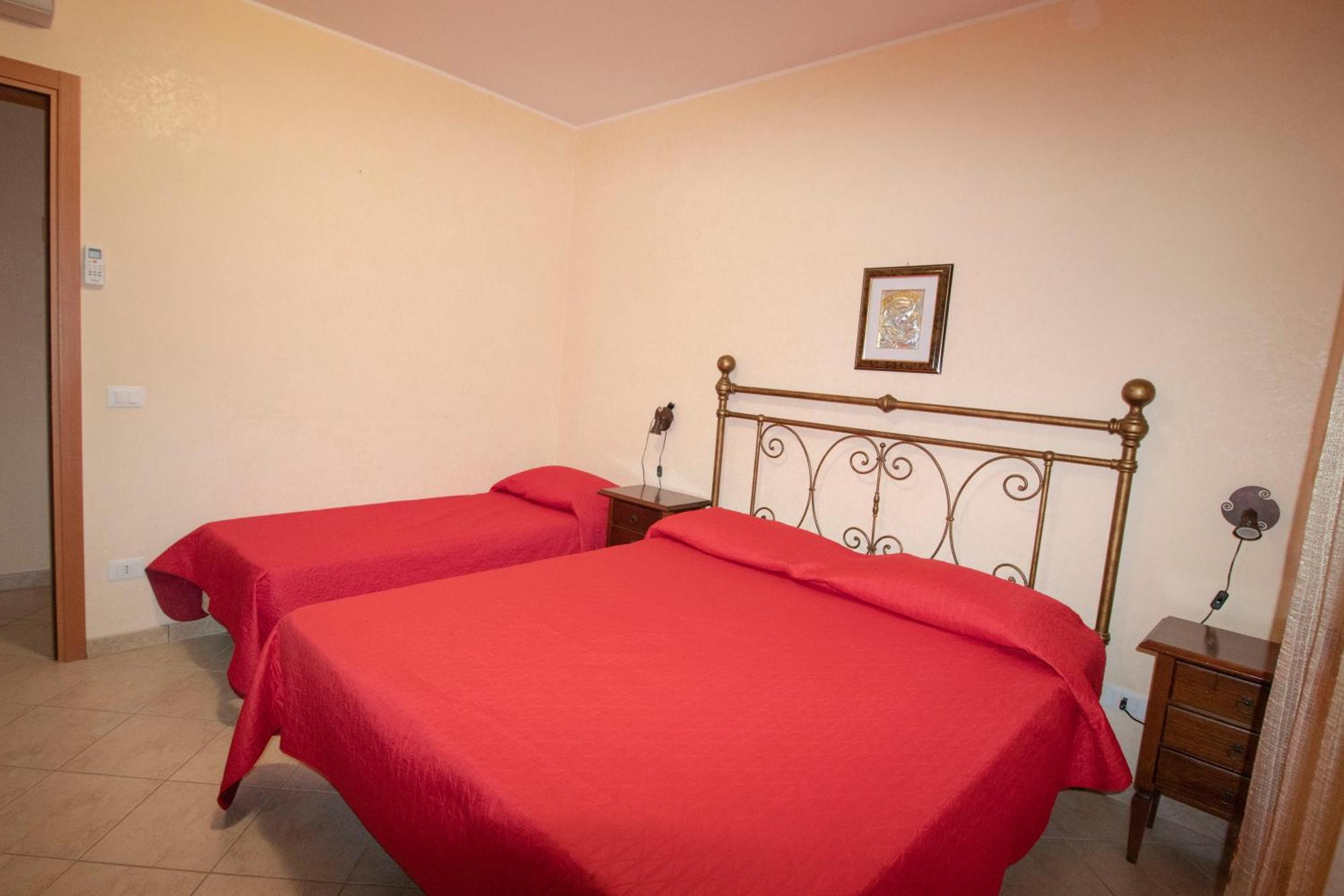 Case Vacanza Cristina Site In Antico Baglio E In Via Abruzzi N 161 San Vito Lo Capo Exteriér fotografie